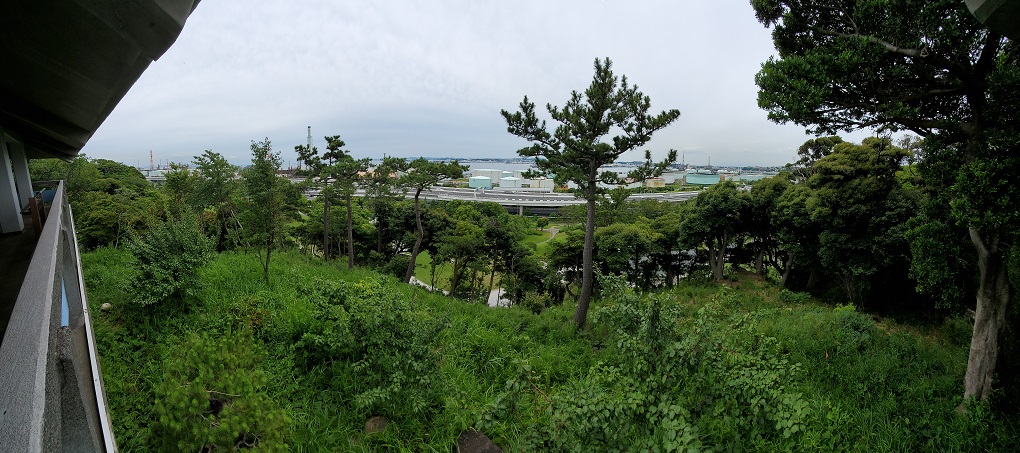 三溪園：展望台「松風閣」からの眺め パノラマ写真